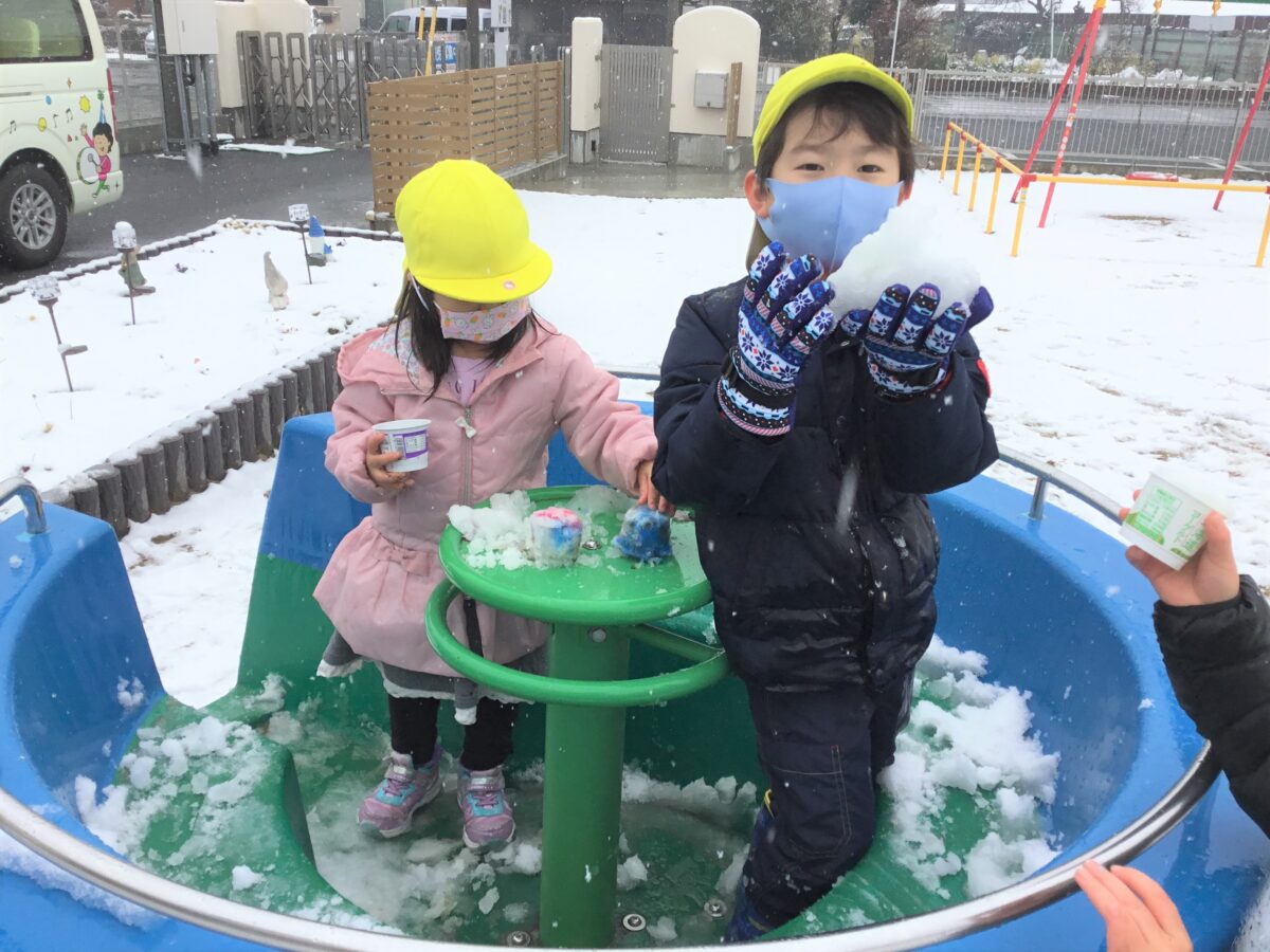 雪遊びをしました♪